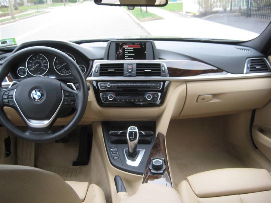 2016 BMW 3-Series 328i xDrive AWD 4dr Sedan SULE photo