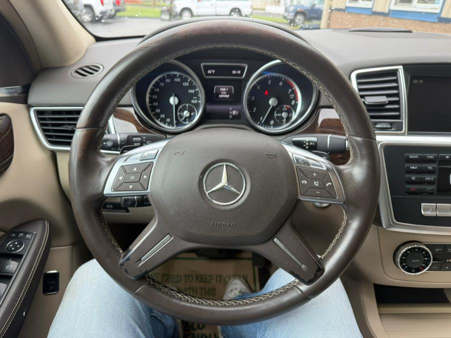 2014 Mercedes-Benz M-Class ML350 4MATIC photo
