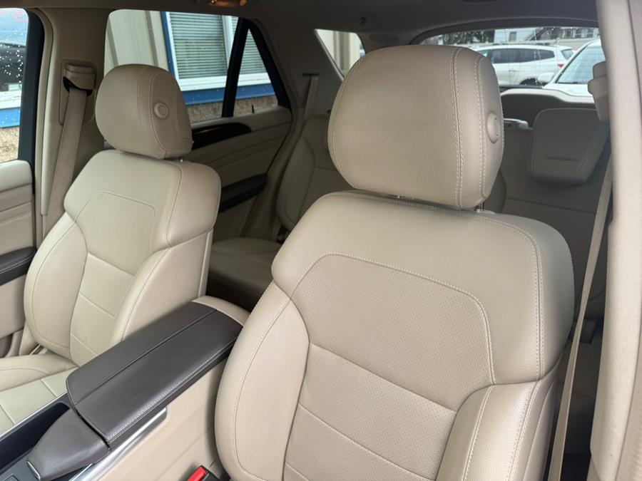 2014 Mercedes-Benz M-Class ML350 4MATIC photo