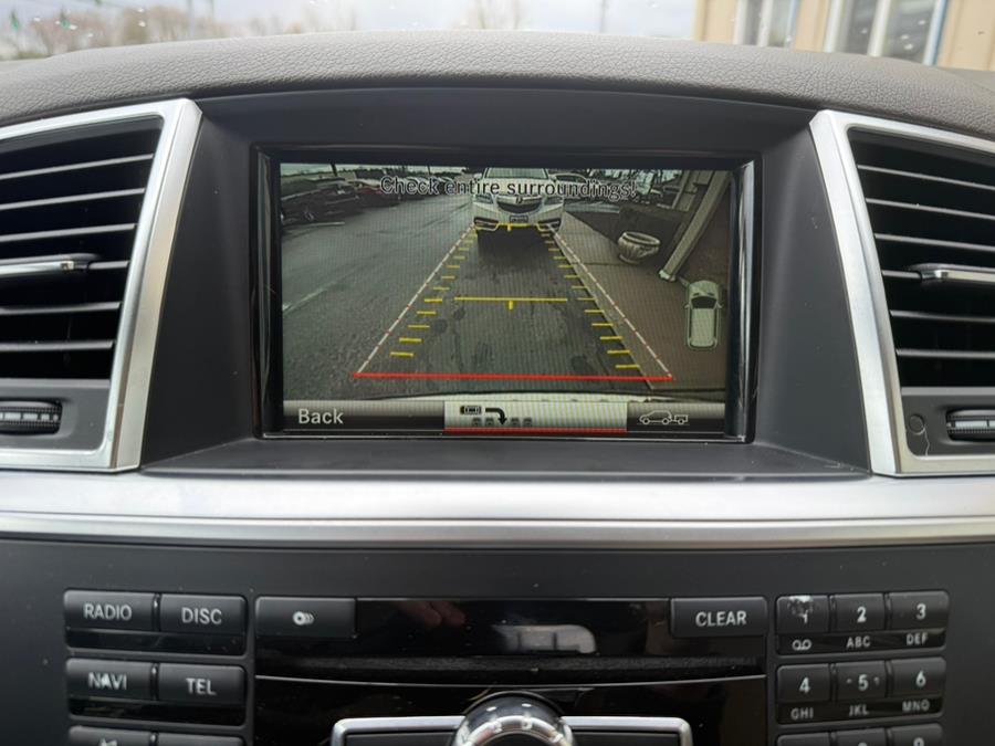 2014 Mercedes-Benz M-Class ML350 4MATIC photo