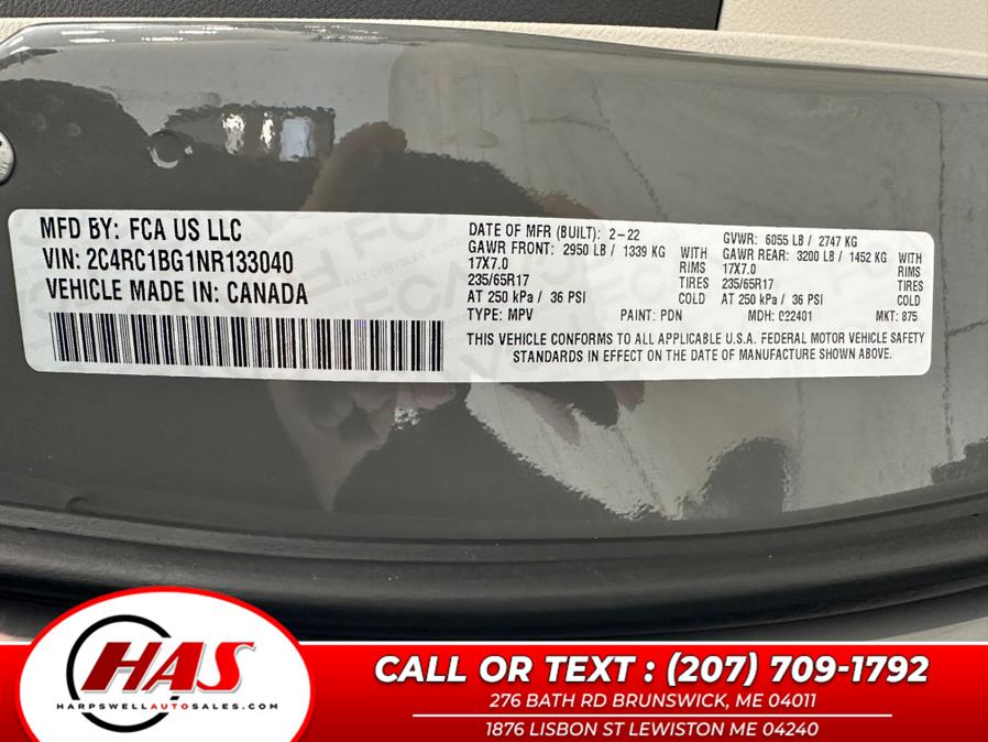 2022 Chrysler Pacifica Touring L FWD photo