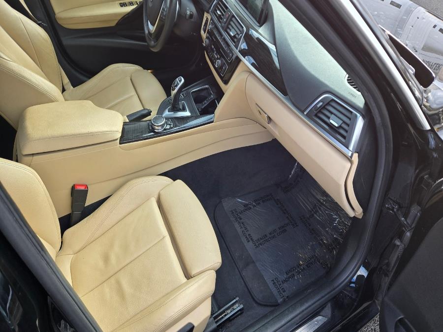 2017 BMW 3-Series 330i xDrive Sedan South Africa photo