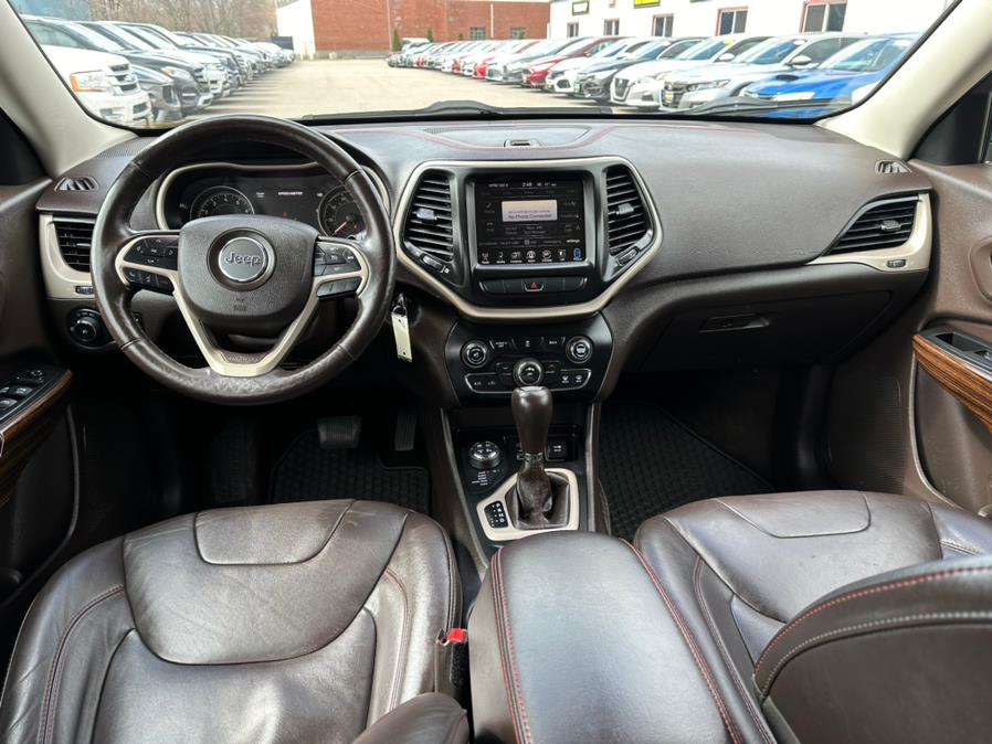 2014 Jeep Cherokee Trailhawk photo