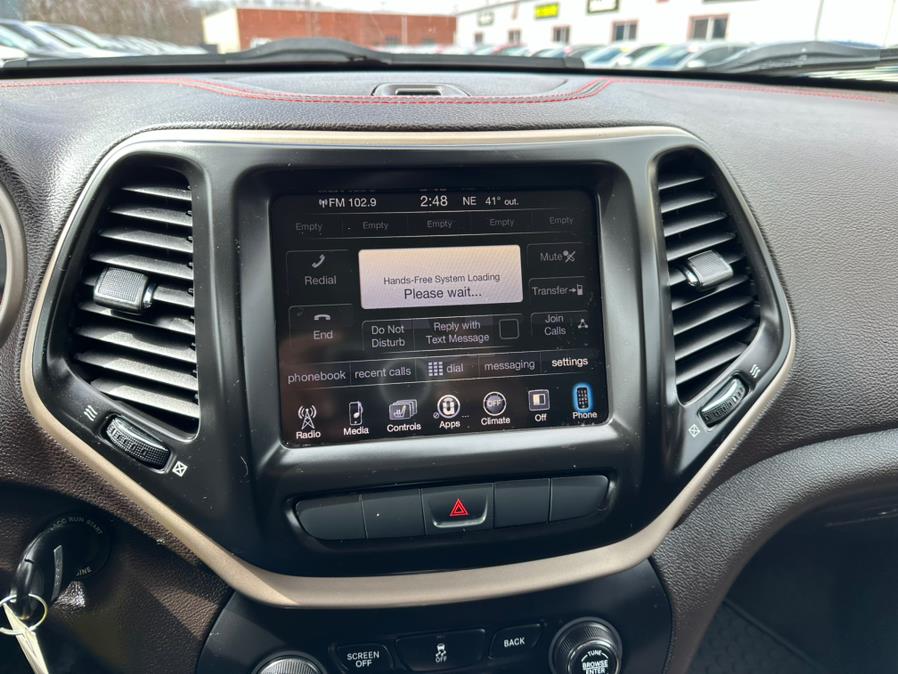 2014 Jeep Cherokee Trailhawk photo