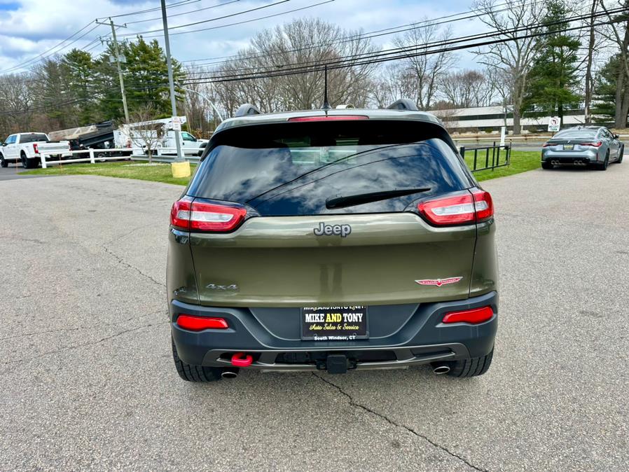 2014 Jeep Cherokee Trailhawk photo