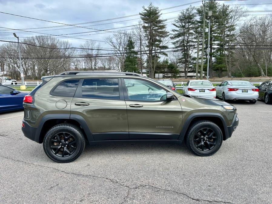 2014 Jeep Cherokee Trailhawk photo