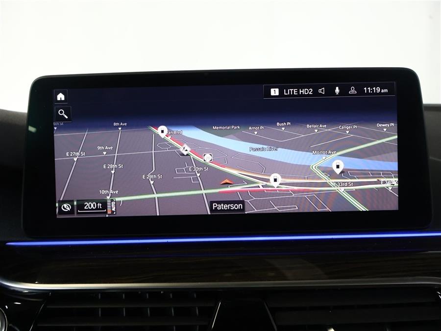2022 BMW 5-Series 530 XI photo