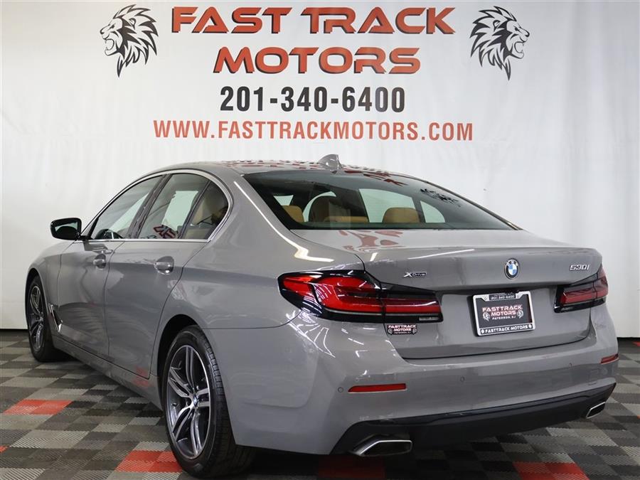 2022 BMW 5-Series 530 XI photo