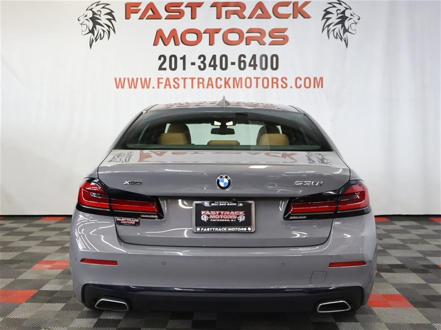 2022 BMW 5-Series 530 XI photo