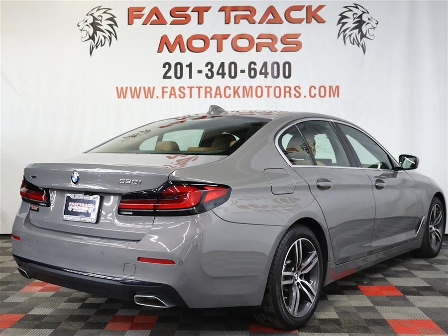 2022 BMW 5-Series 530 XI photo