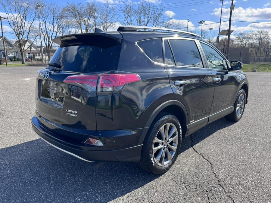 2017 Toyota RAV4 Hybrid Limited AWD (Natl) photo