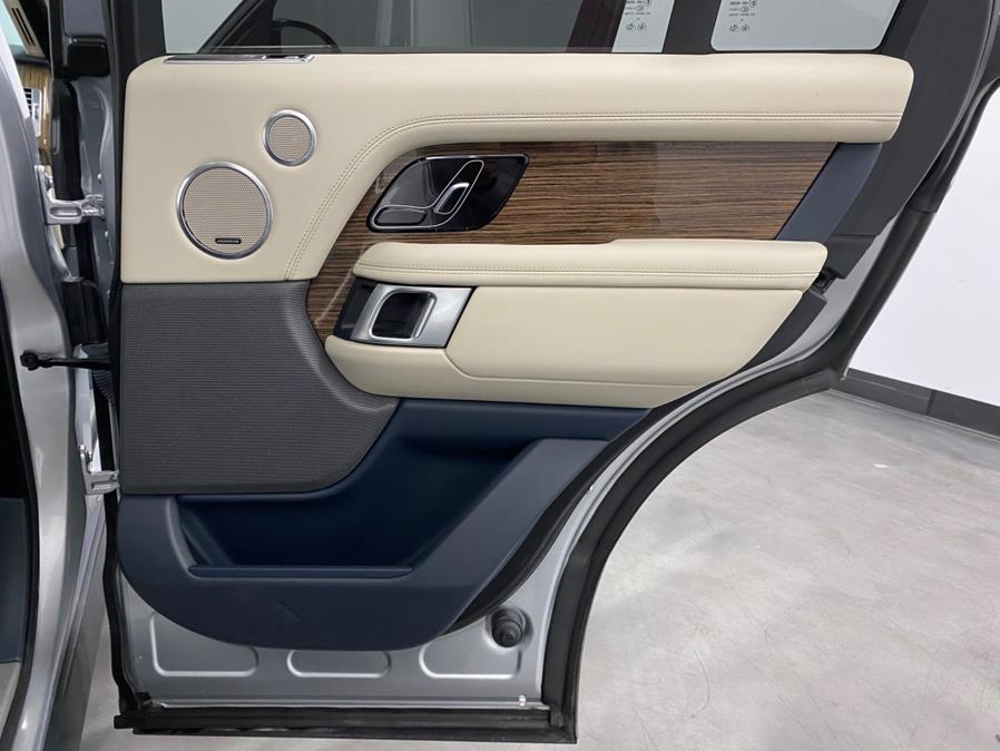 2019 Land Rover Range Rover V8 Supercharged SWB photo