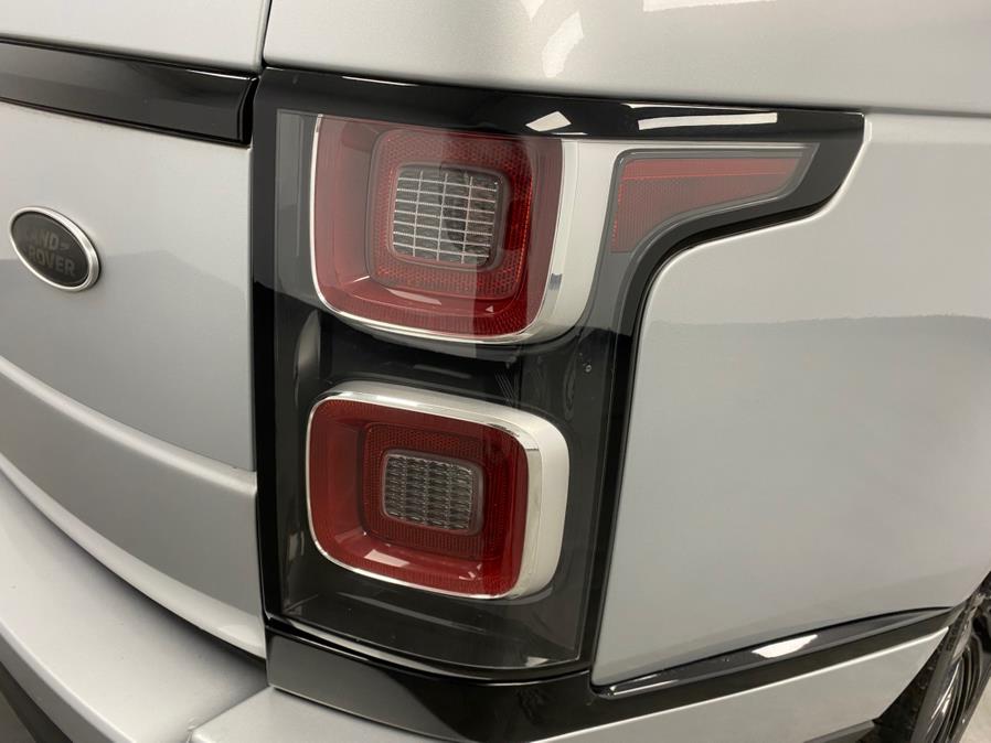 2019 Land Rover Range Rover V8 Supercharged SWB photo