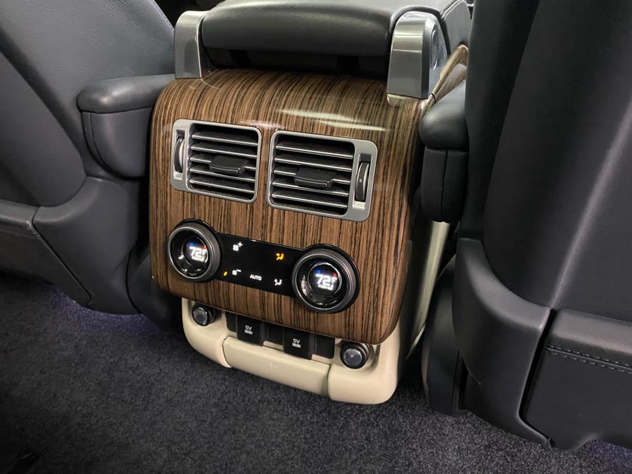 2019 Land Rover Range Rover V8 Supercharged SWB photo