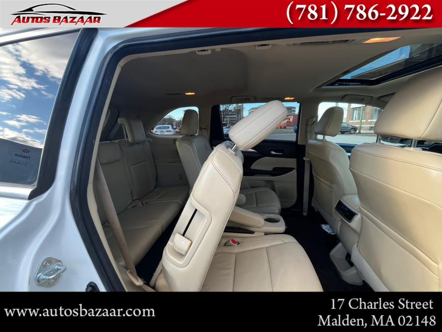 2015 Toyota Highlander AWD 4dr V6 XLE (Natl) photo