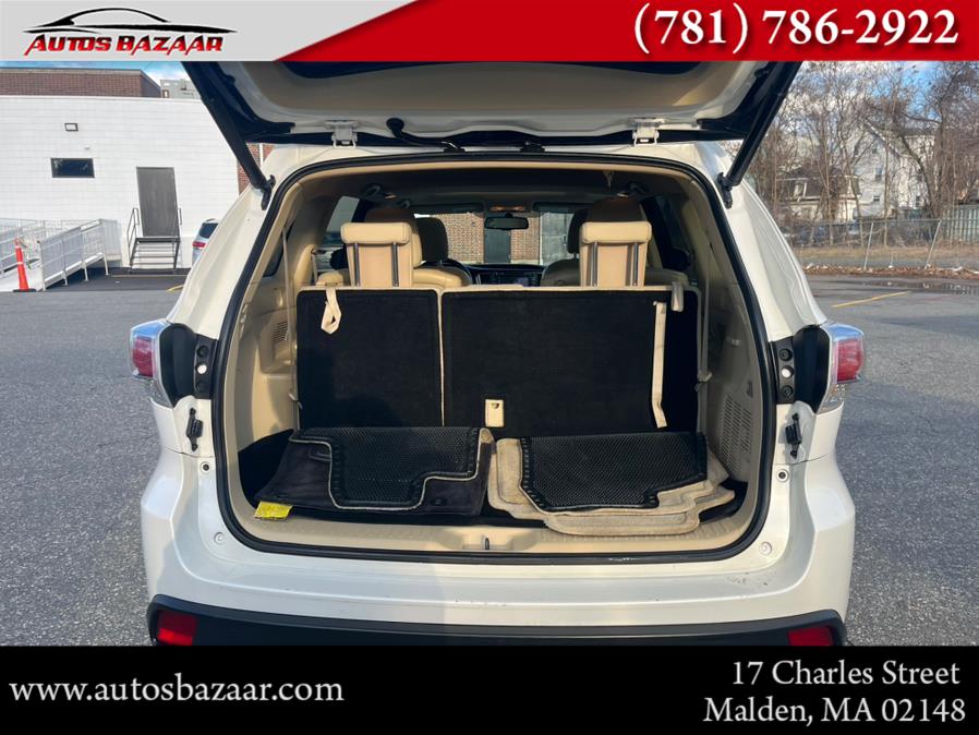 2015 Toyota Highlander AWD 4dr V6 XLE (Natl) photo