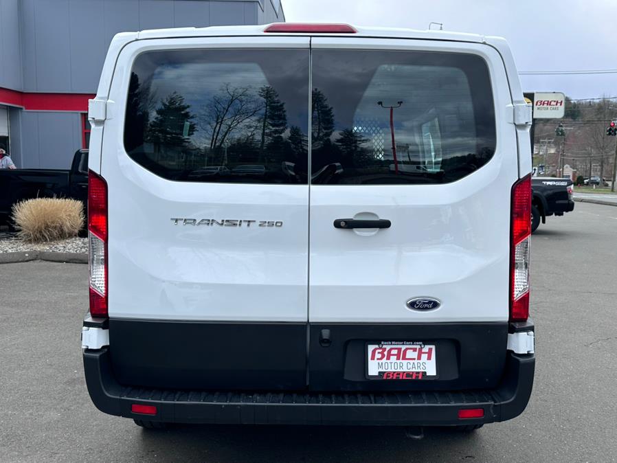 2023 Ford Transit Cargo Van T-250 130