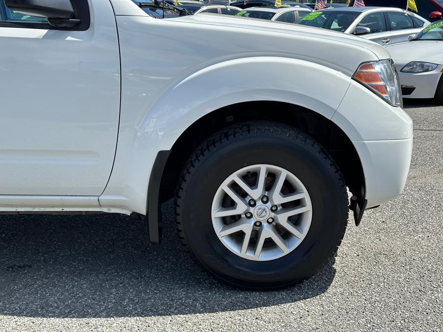 2021 Nissan Frontier King Cab 4x4 SV Auto photo