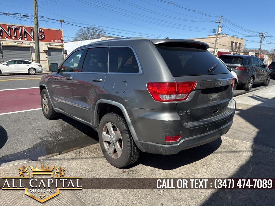 2011 Jeep Grand Cherokee Laredo photo