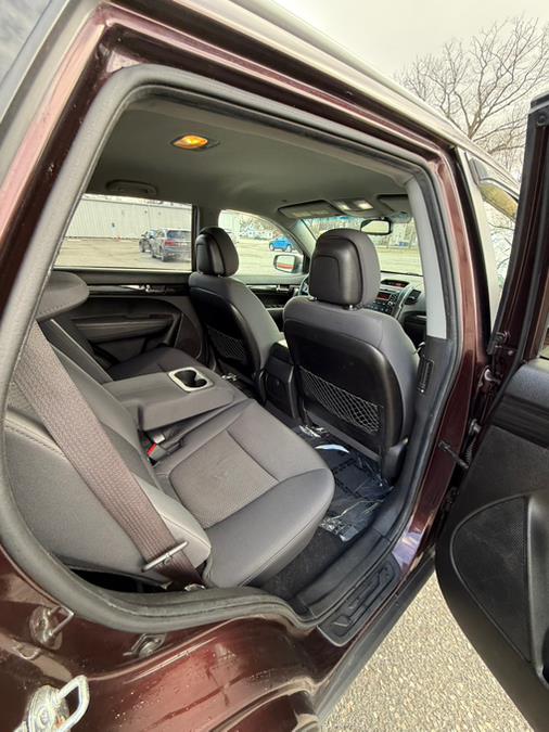 2012 Kia Sorento LX photo