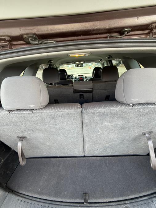 2012 Kia Sorento LX photo
