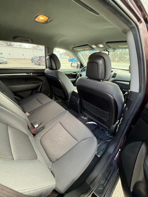 2012 Kia Sorento LX photo