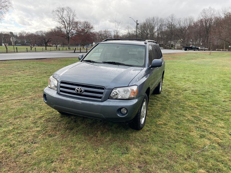 2005 Toyota Highlander photo