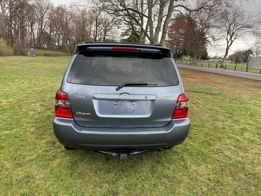 2005 Toyota Highlander photo