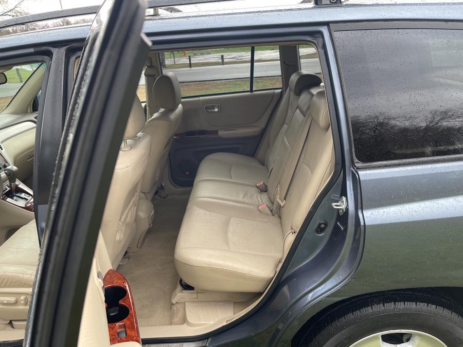 2005 Toyota Highlander photo