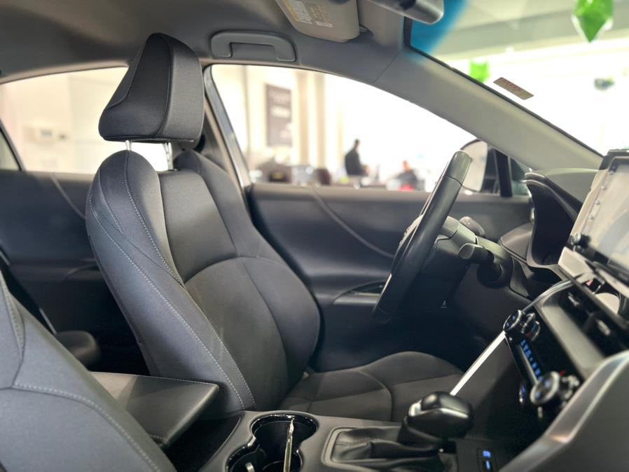 2021 Toyota Venza LE AWD (Natl) photo