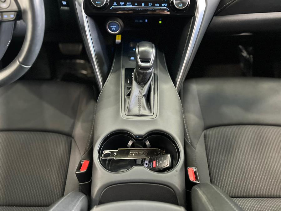 2021 Toyota Venza LE AWD (Natl) photo
