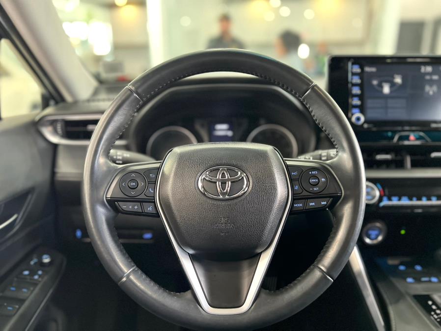 2021 Toyota Venza LE AWD (Natl) photo
