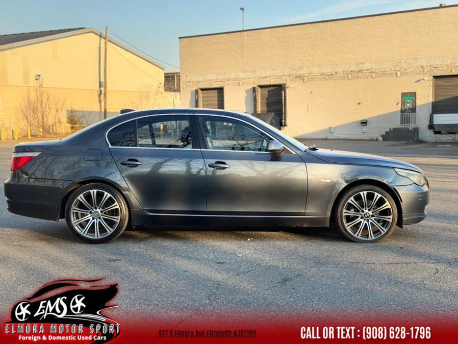 2008 BMW 5-Series 528xi photo
