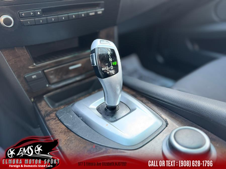 2008 BMW 5-Series 528xi photo