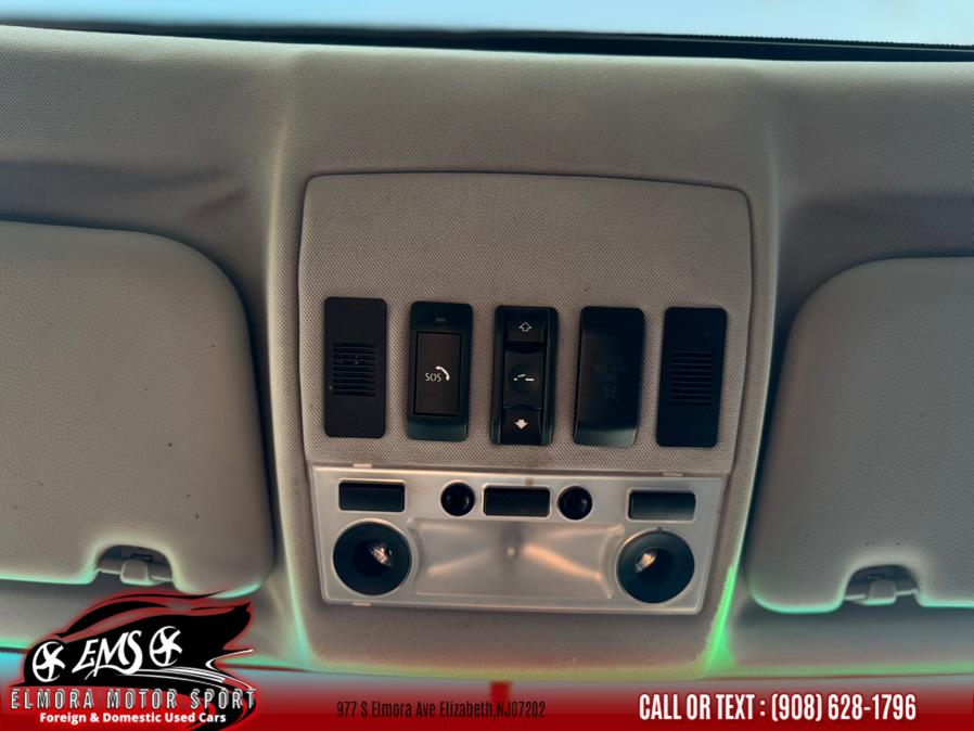 2008 BMW 5-Series 528xi photo