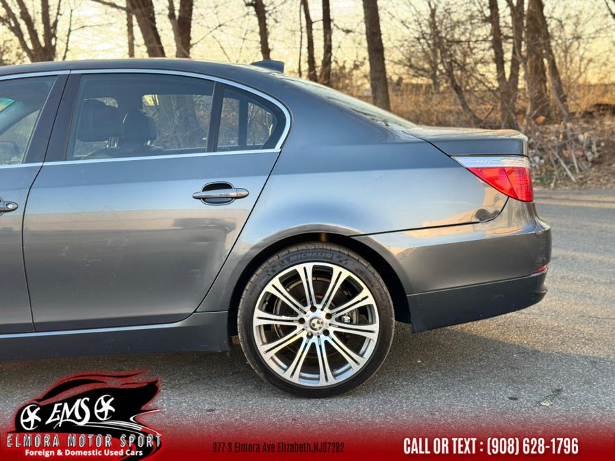 2008 BMW 5-Series 528xi photo