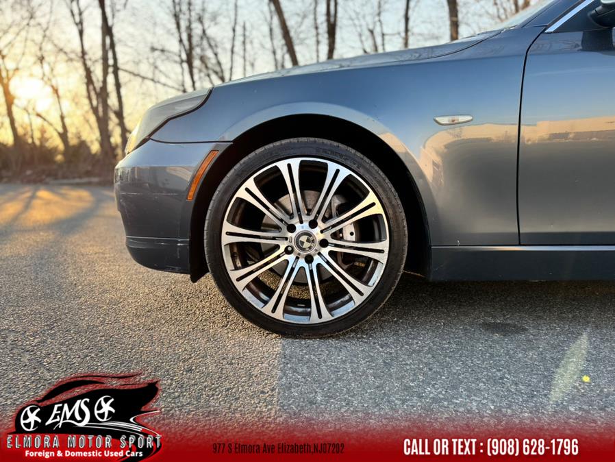 2008 BMW 5-Series 528xi photo