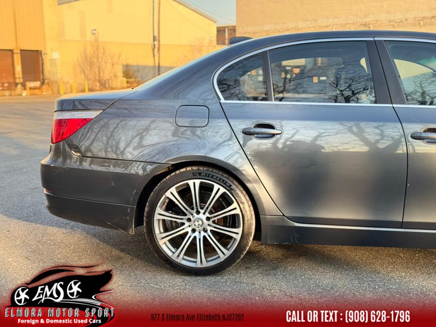 2008 BMW 5-Series 528xi photo