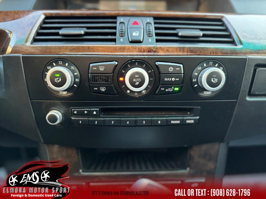2008 BMW 5-Series 528xi photo