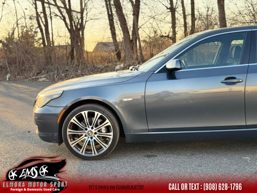 2008 BMW 5-Series 528xi photo