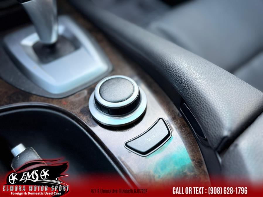 2008 BMW 5-Series 528xi photo