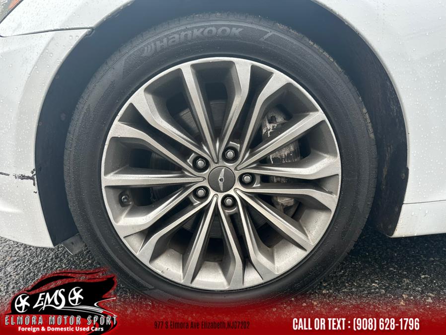 2015 Hyundai Genesis 3.8L photo