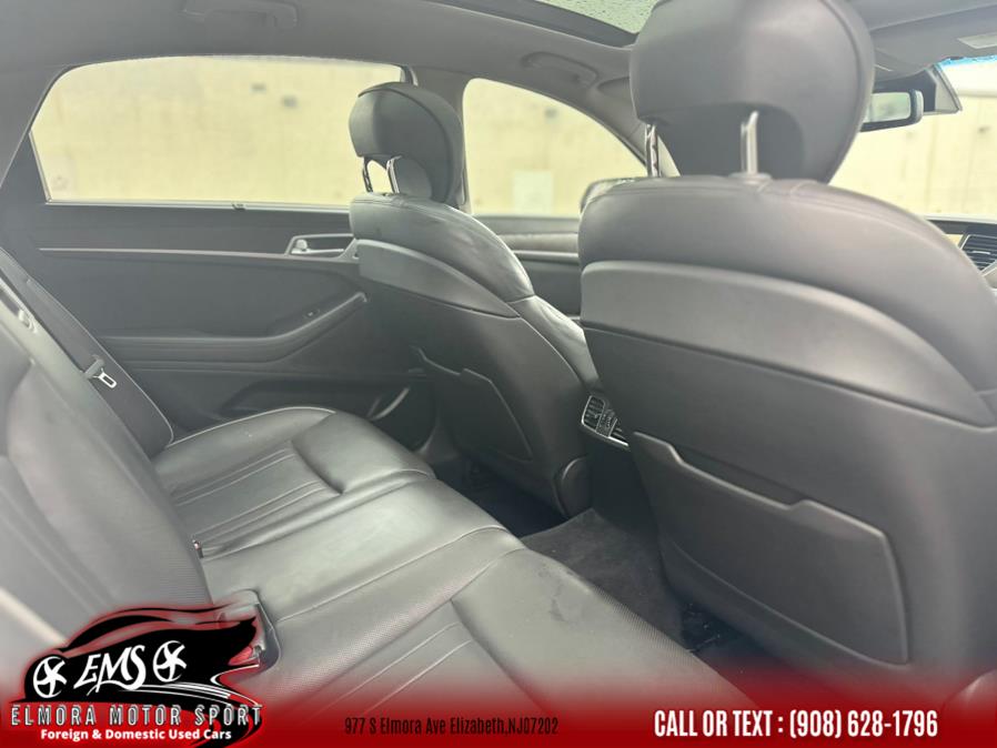 2015 Hyundai Genesis 3.8L photo