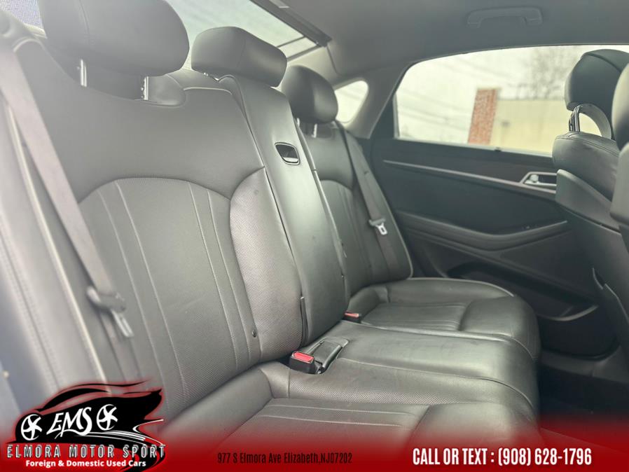 2015 Hyundai Genesis 3.8L photo