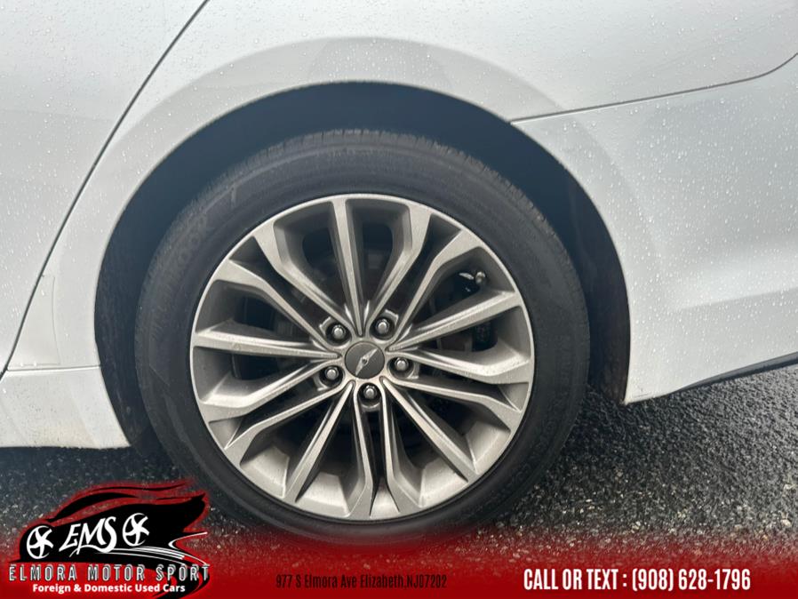 2015 Hyundai Genesis 3.8L photo