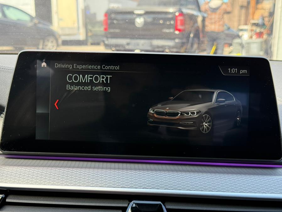 2019 BMW 5-Series M550i xDrive Sedan photo