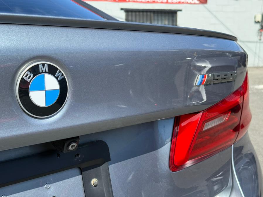 2019 BMW 5-Series M550i xDrive Sedan photo
