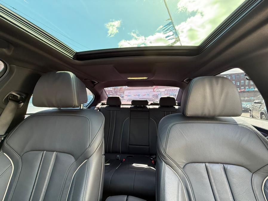 2019 BMW 5-Series M550i xDrive Sedan photo