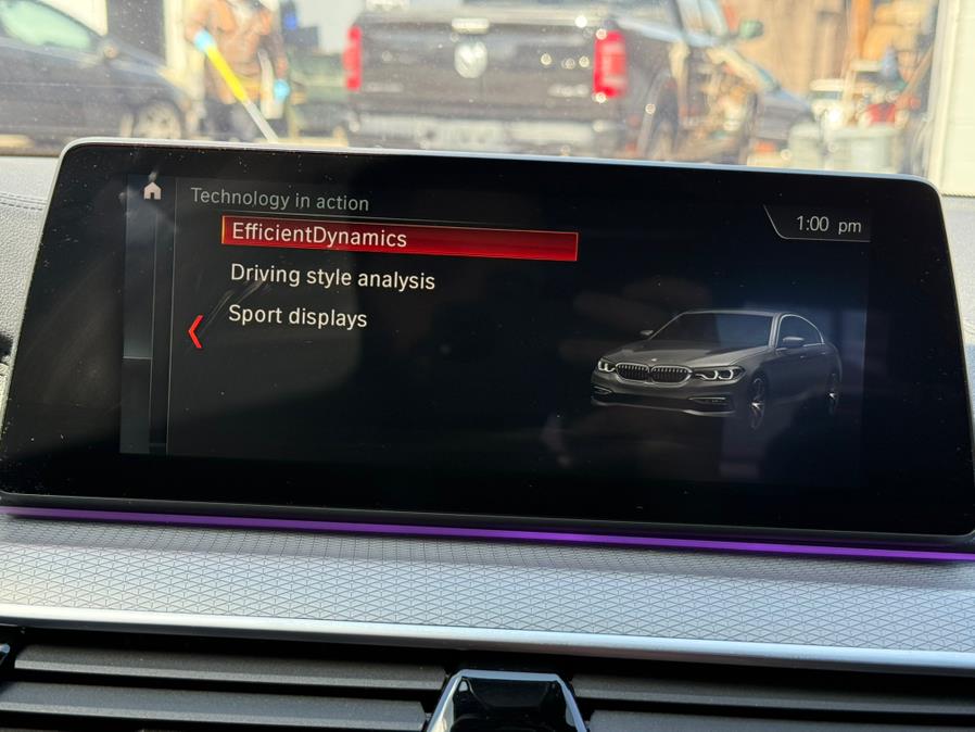 2019 BMW 5-Series M550i xDrive Sedan photo