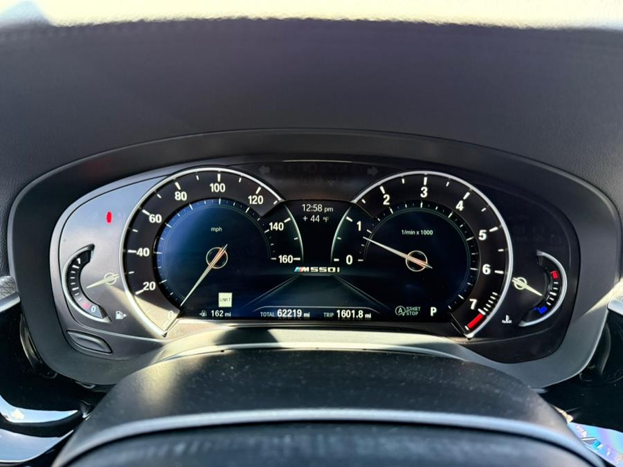 2019 BMW 5-Series M550i xDrive Sedan photo